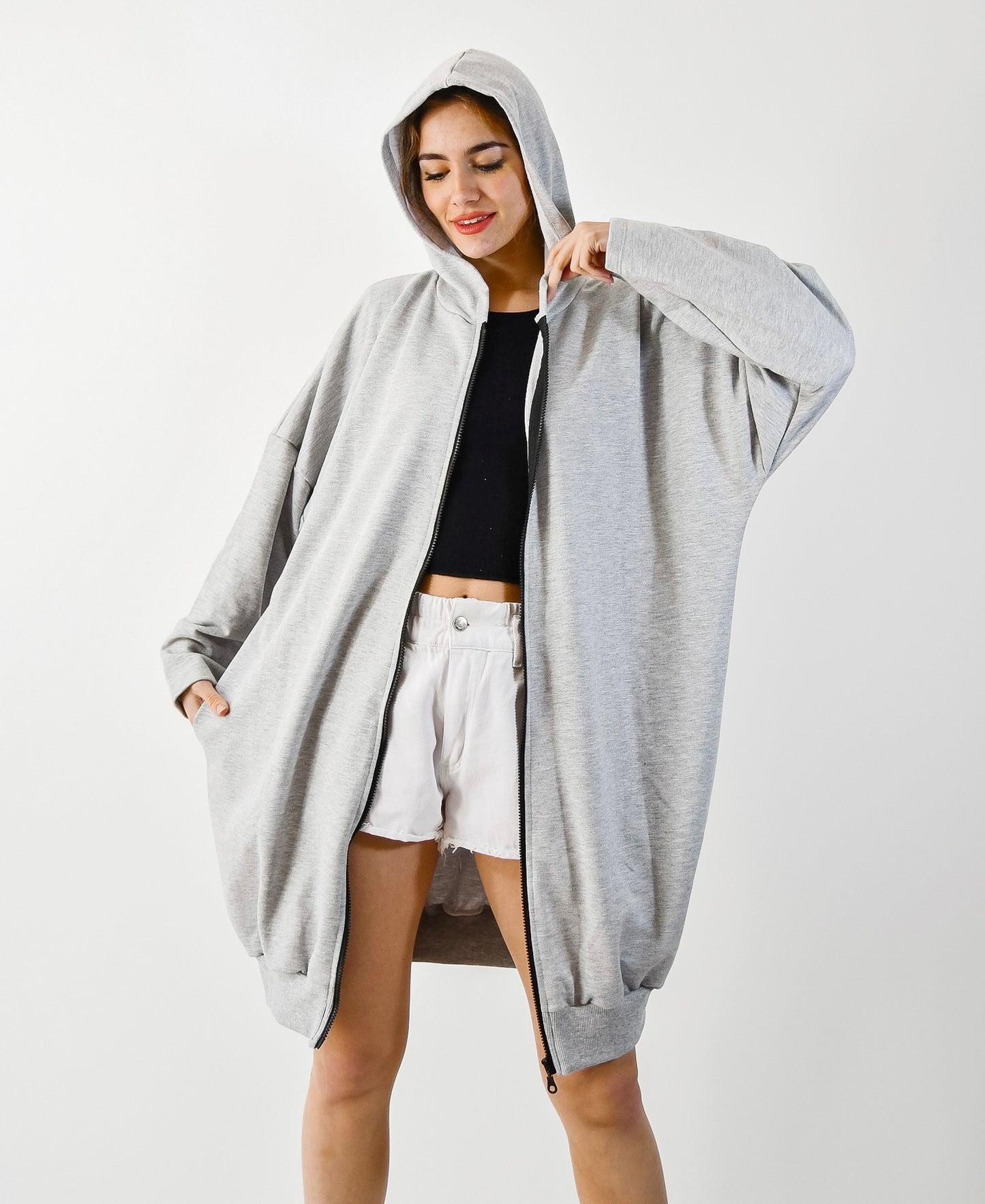 Camperon Bordado Lebron Gris Bendita