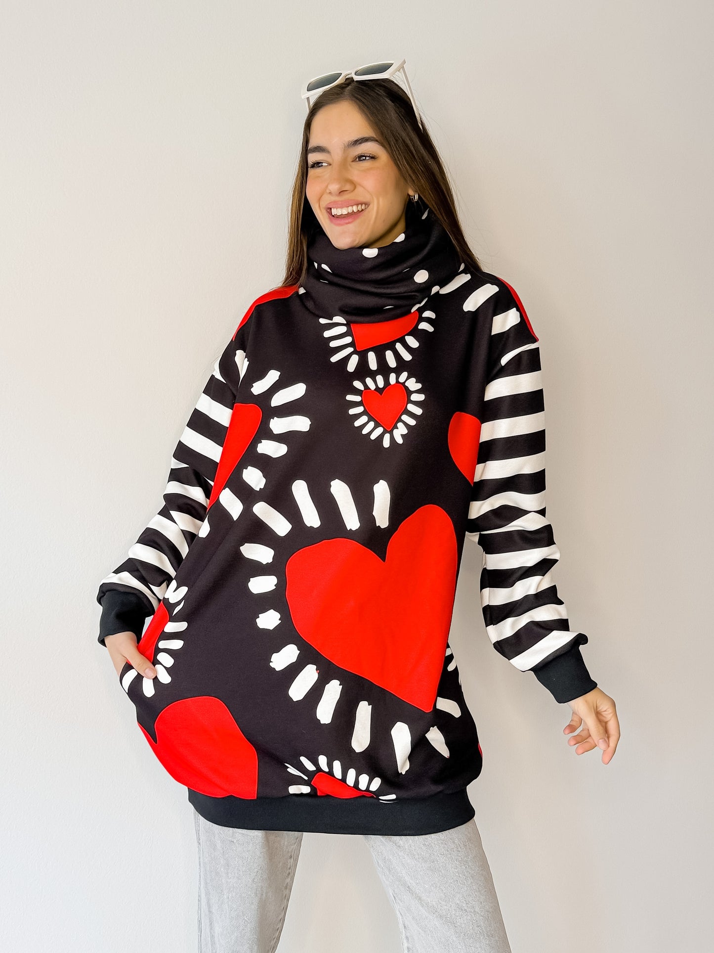 Buzo Frisado Nicole Milagritos Rojos