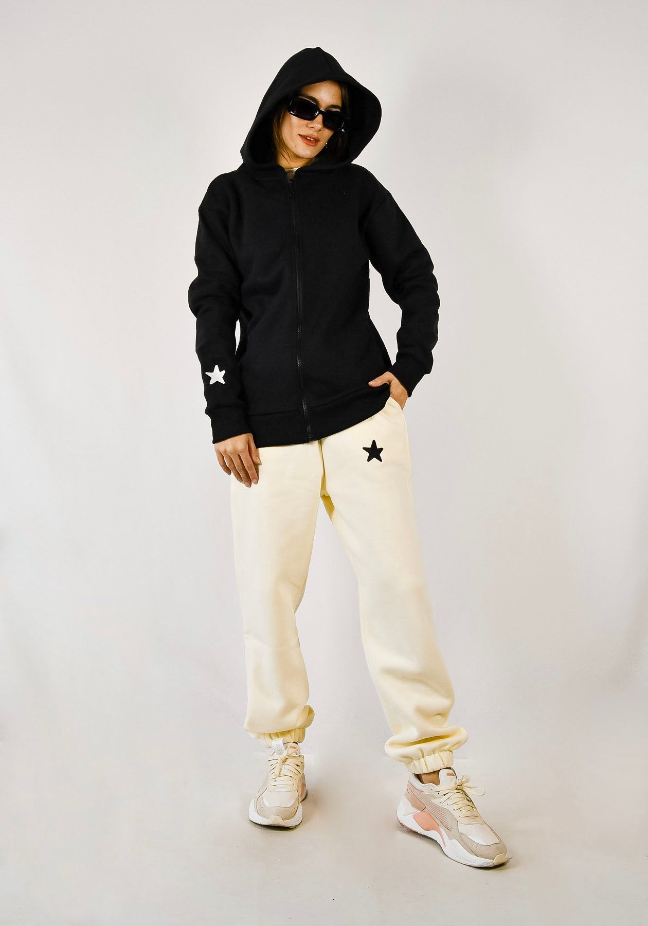 Campera Bordada Frisa Lewis Intensa