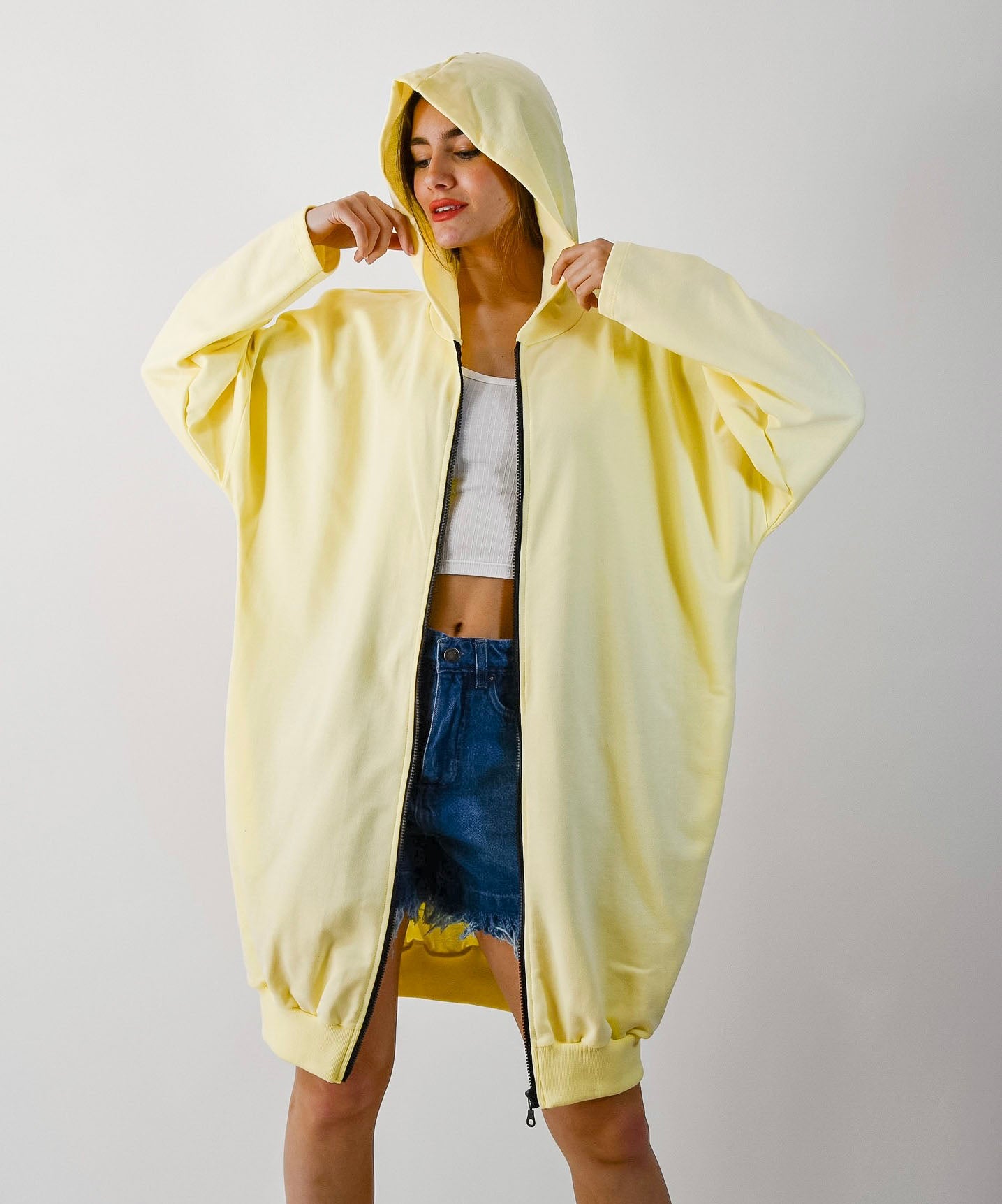 Camperon Bordado Lebron Tirmpo amarillo