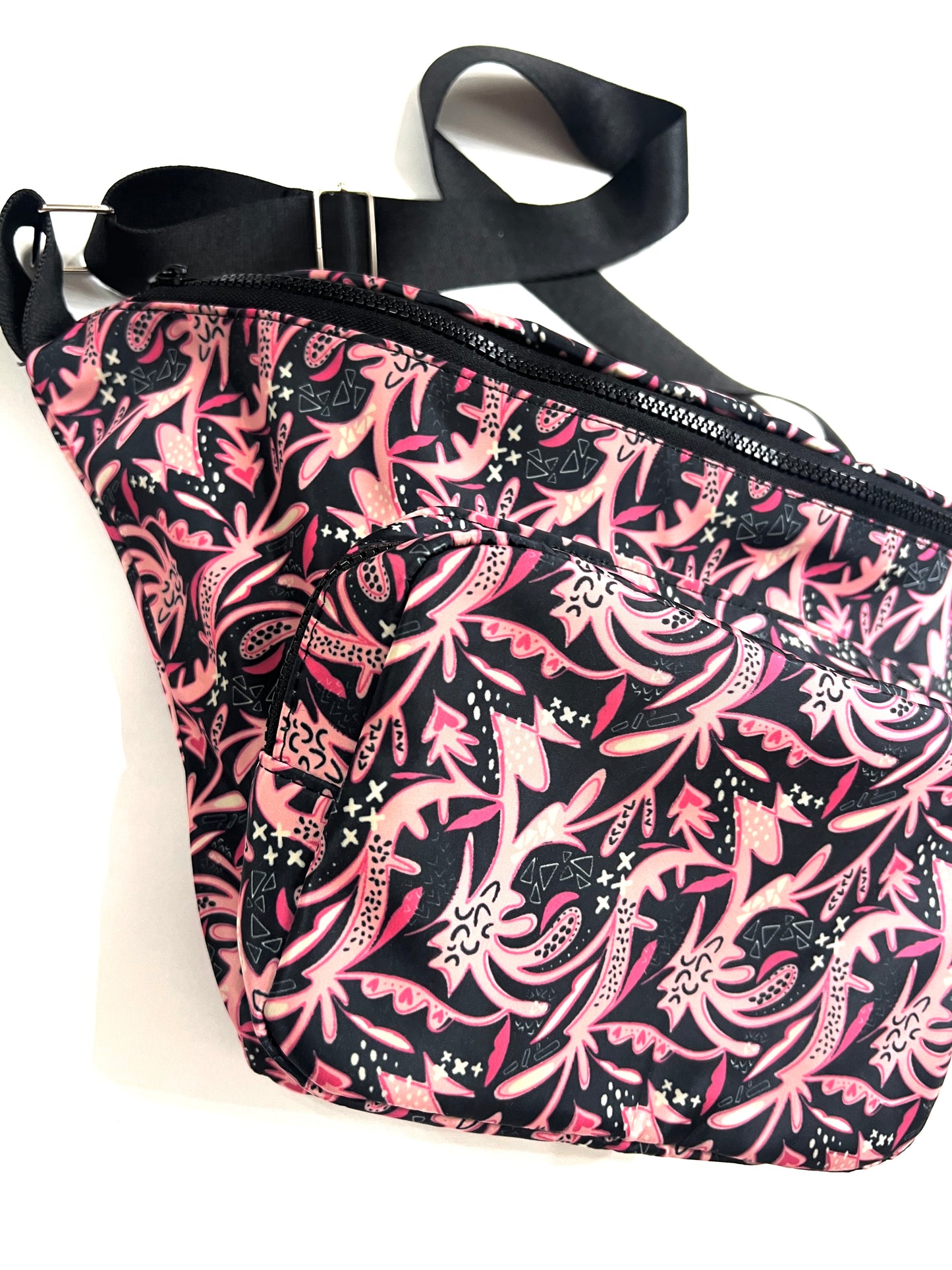 Maxi Riñonera Taylor Exotic Black