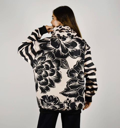Buzo  Frisado Nicol Flores Black
